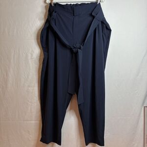 Athleta High-Rise Travel Belted Skyline Lightweight Pant II Navy Blue Size 24